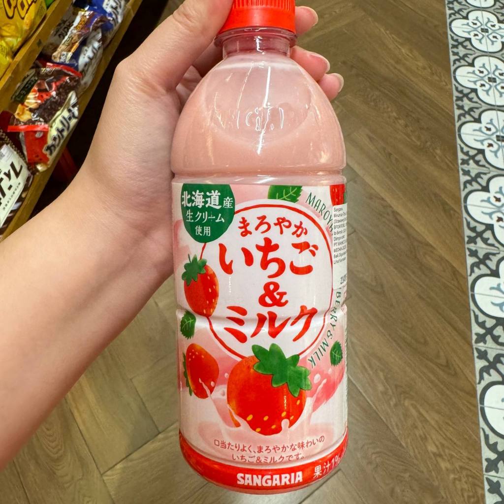 

Sangaria Stawberry Milk Susu Stroberi