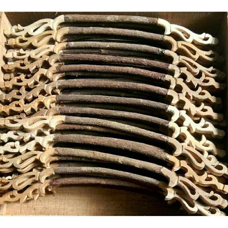 Tangkringan pleci helopet