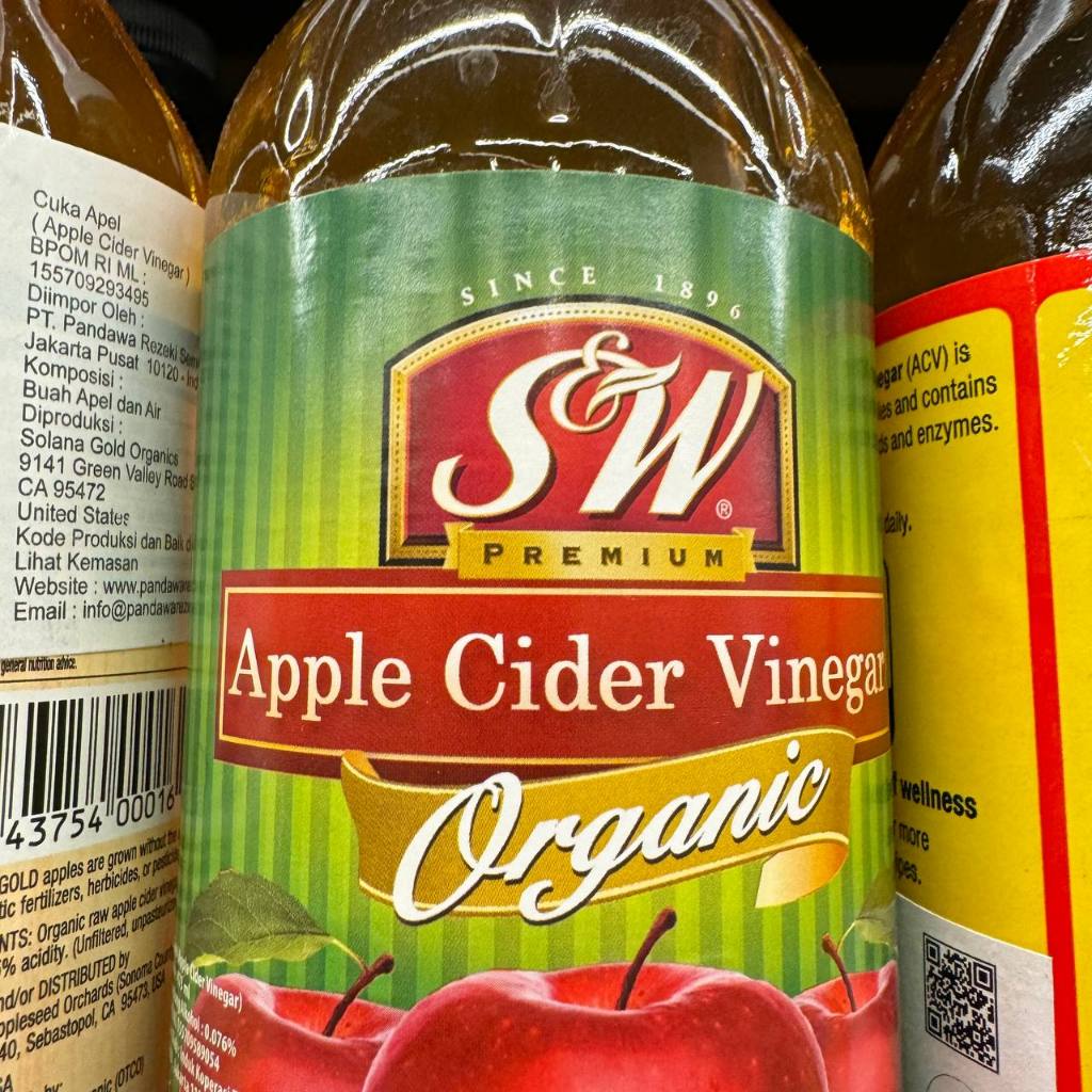 

S&W Apple Cider Vinegar Cuka Apel Organik