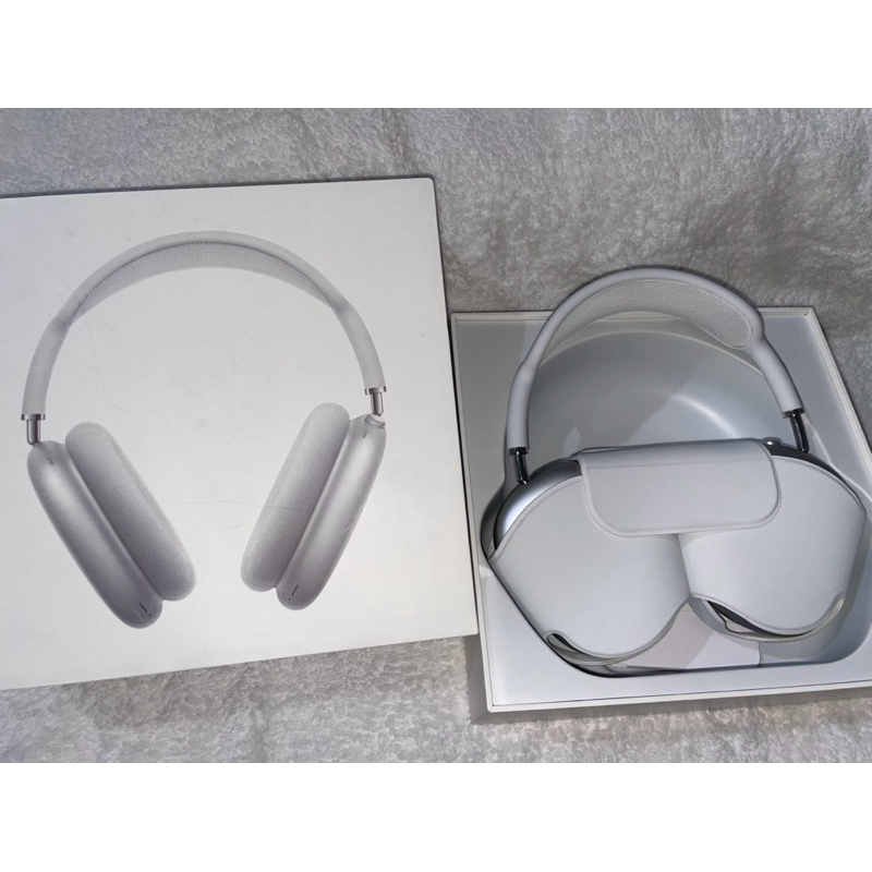 Apple Airpods max second (booked)