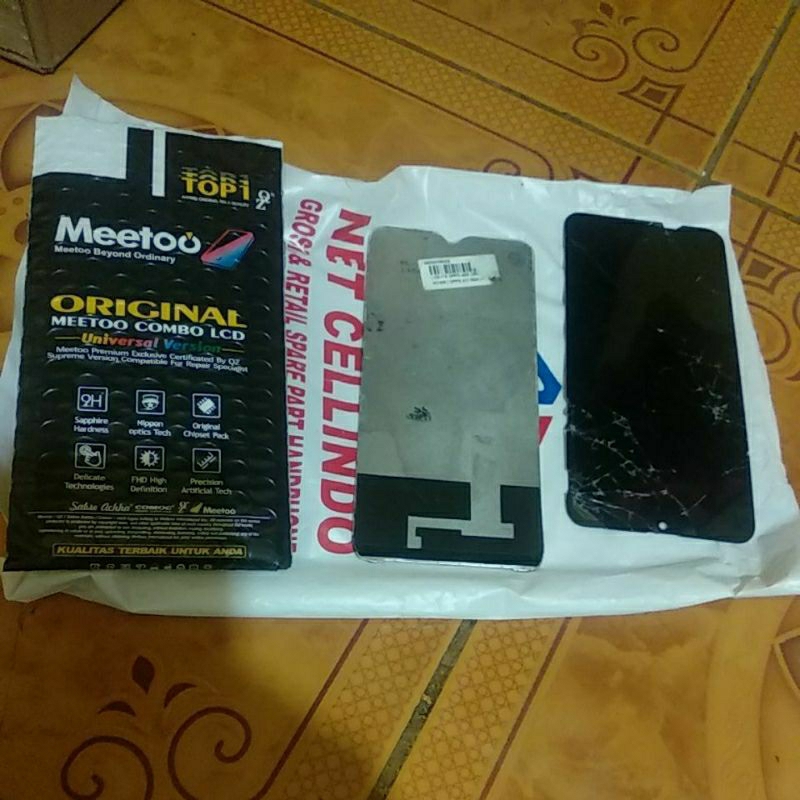LCD OPPO A3S Bekas 12U54K