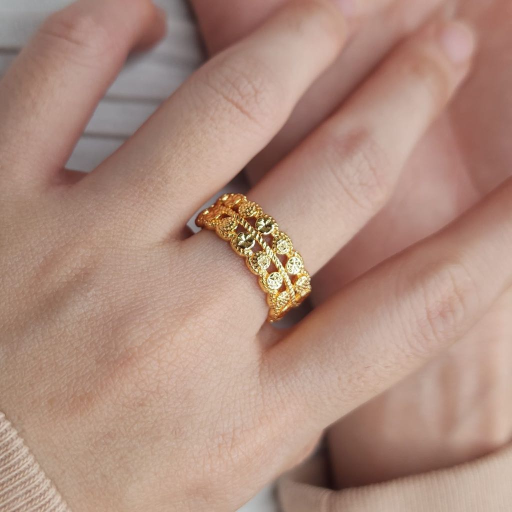 Cincin Hallow Cincin Dewasa Emas Muda 1 Gram