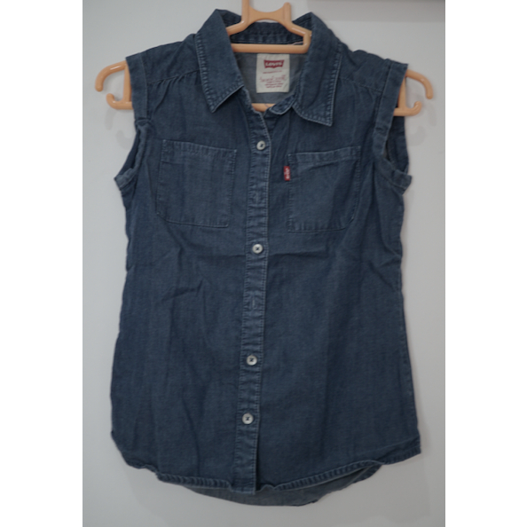 Preloved kemeja anak peremepuan levi original ukuran XL