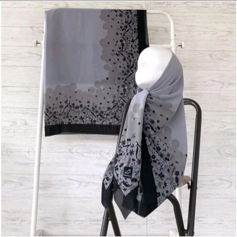 Preloved Kerudung Segiempat Rabbani