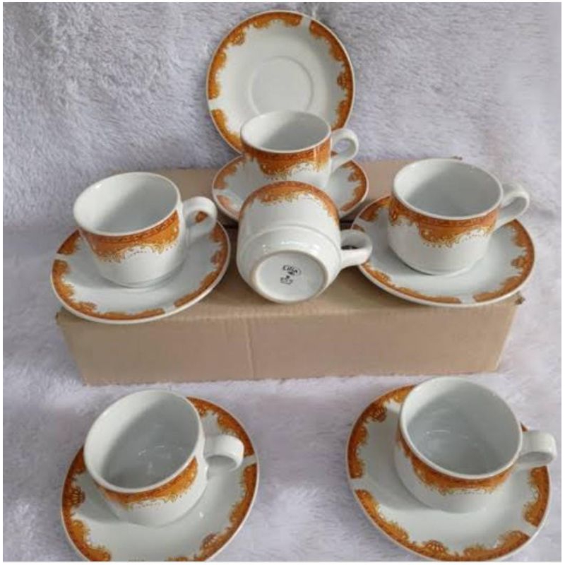 Piring mahkota 9 inch/cangkir mahkota/piring dan cangkir keramik/gift pernikahan/kado pernikahan