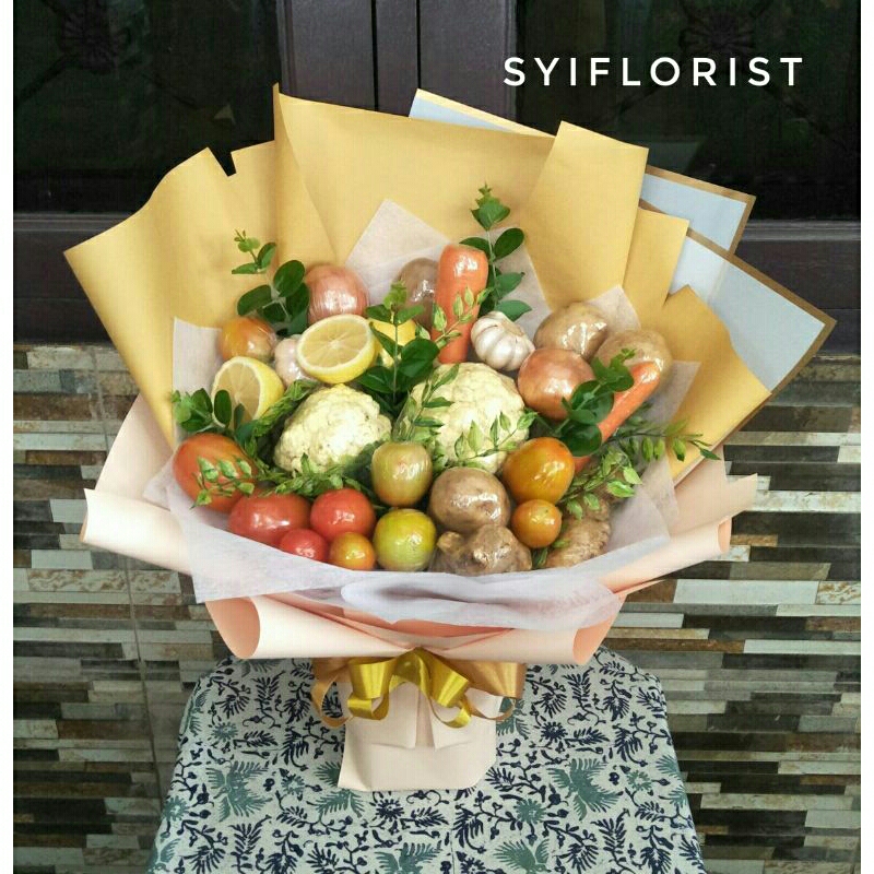 

BUKET SAYUR BENTUK MELINGKAR NO TUSUK UNTUK ULTAH, HARI IBU, WISUDA, DLL