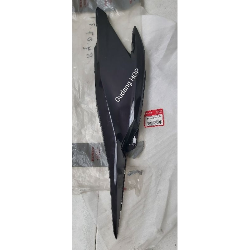Cover Body L Violet Kiri Honda Vario 125 Old Bohlam 83600-KZR-600POV Ori Honda Genuine Parts