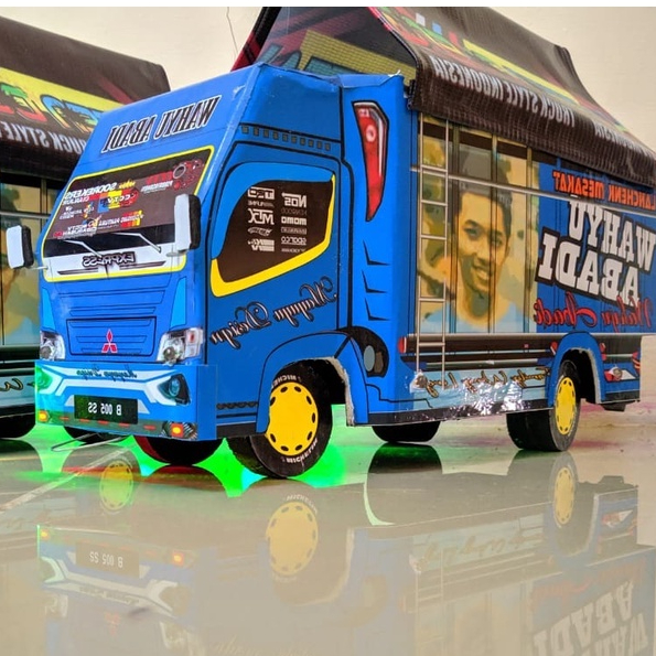 Tuk oleng truk miniatur oleng wahyuabadi biru