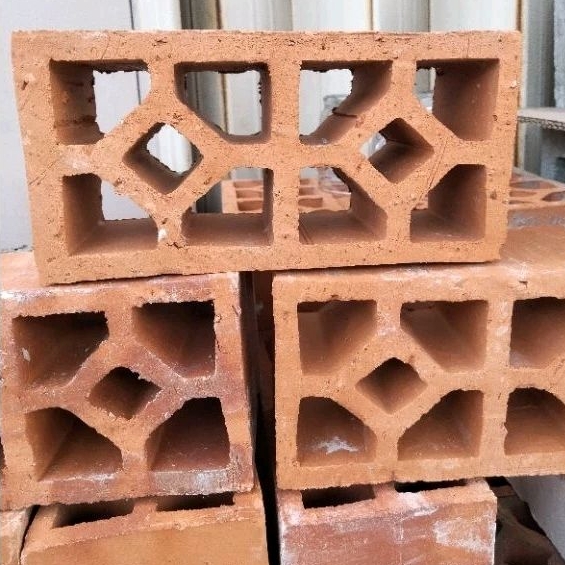 ROSTER 10x20 LUBANG ANGIN