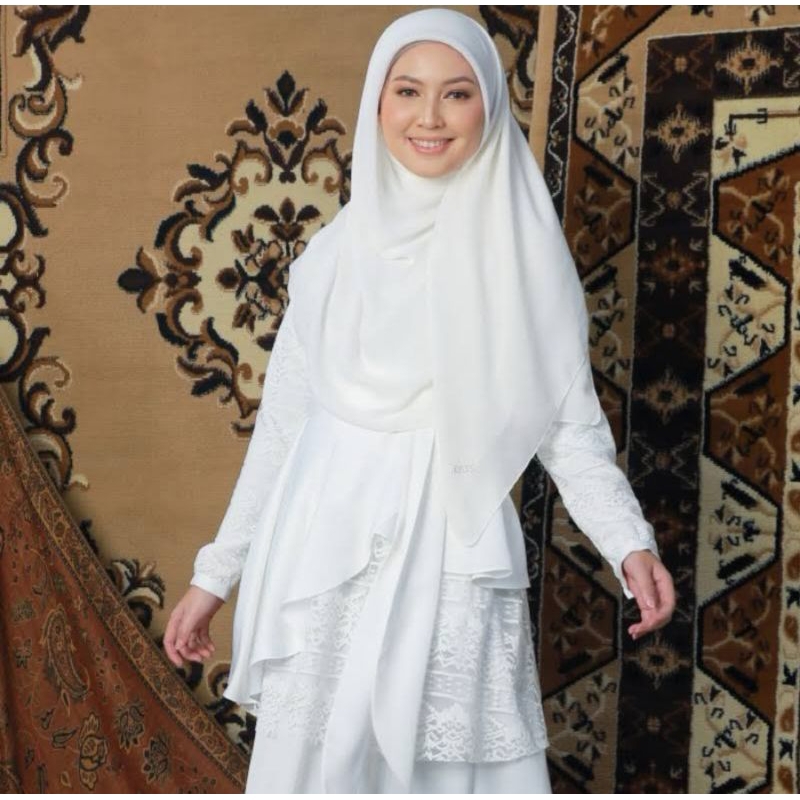 Piazza top tunic x larissa chou zoya