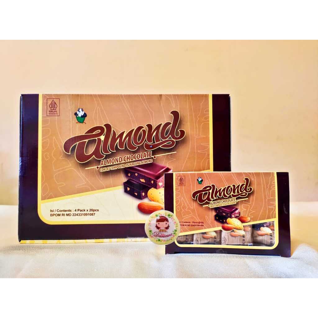 

. Sebox Tobelo Almond Chocolate isi 4 kotak @20 pcs Halal (ds bgr)