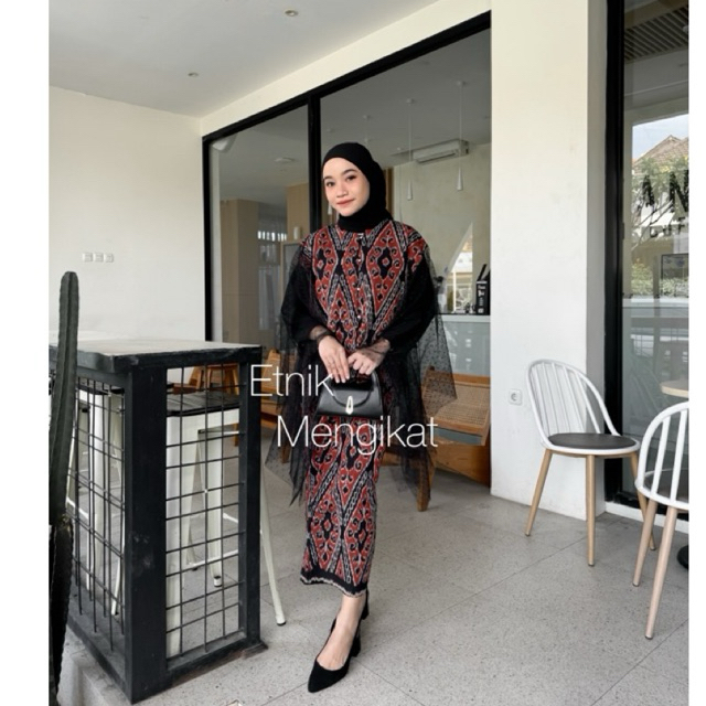ONE SET TENUN AJENG BLACK BY ETNIK MENGIKAT