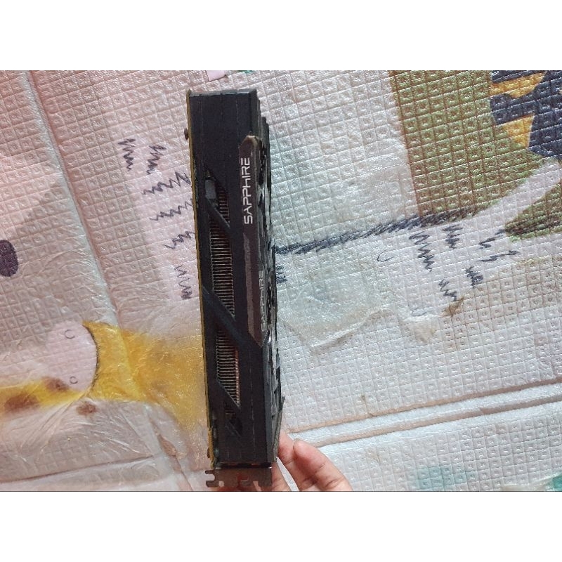 vga r7 370 4gb 256 bit