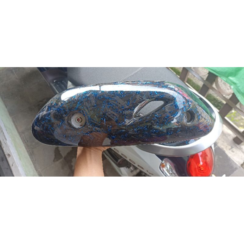 Cover tameng knalpot scoopy 2023 carbon forged