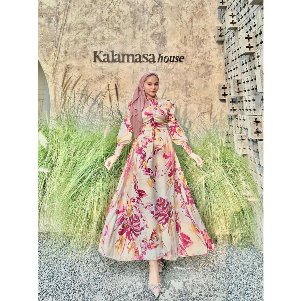 Dress Flowers Slim / Dress Mewah / Dresa Kondangan / Dress Silk / Dress Designer Slim-fitting Bunga 