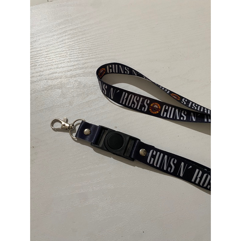 

G n Roses Lanyard Stopper