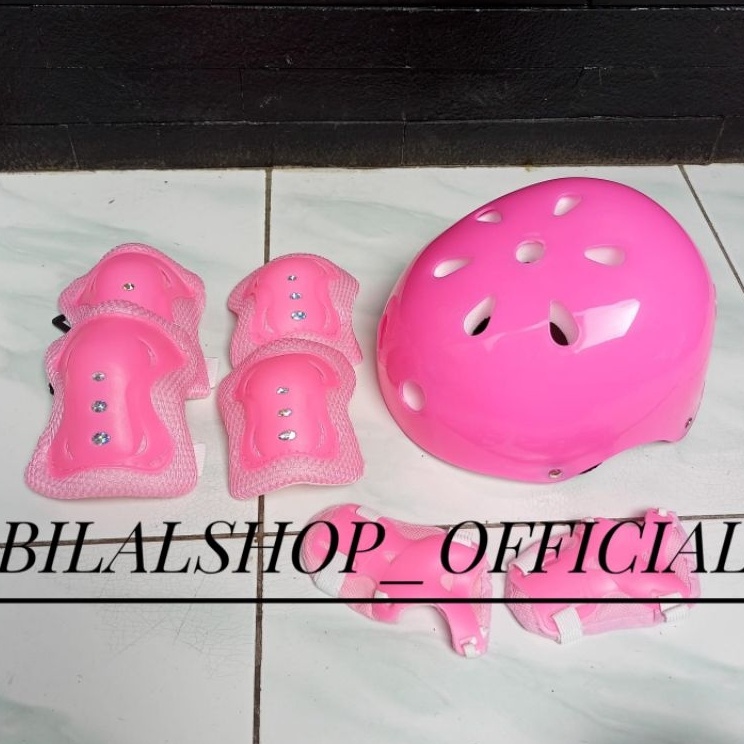 Kirim Teraman  PENGAMAN SEPATU RODA HELM DEKER  PENGAMAN SEPEDA  HELM DEKER SEPATU RODA ANAK