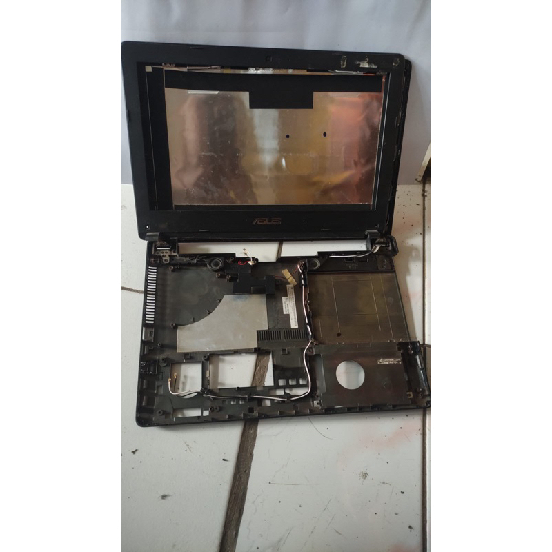 Casing Bawah Asus A450C