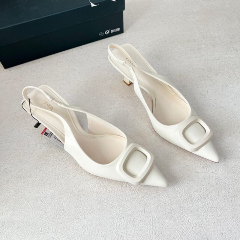 Sepatu sandal heels 6 cm putih zara