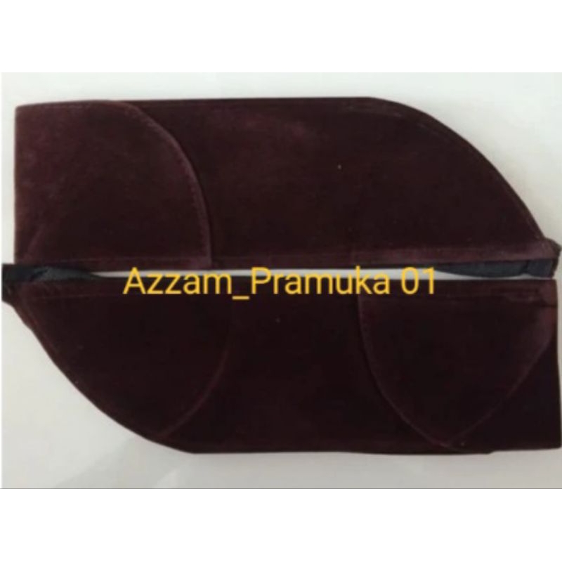 Peci pembina bludru putri coklat