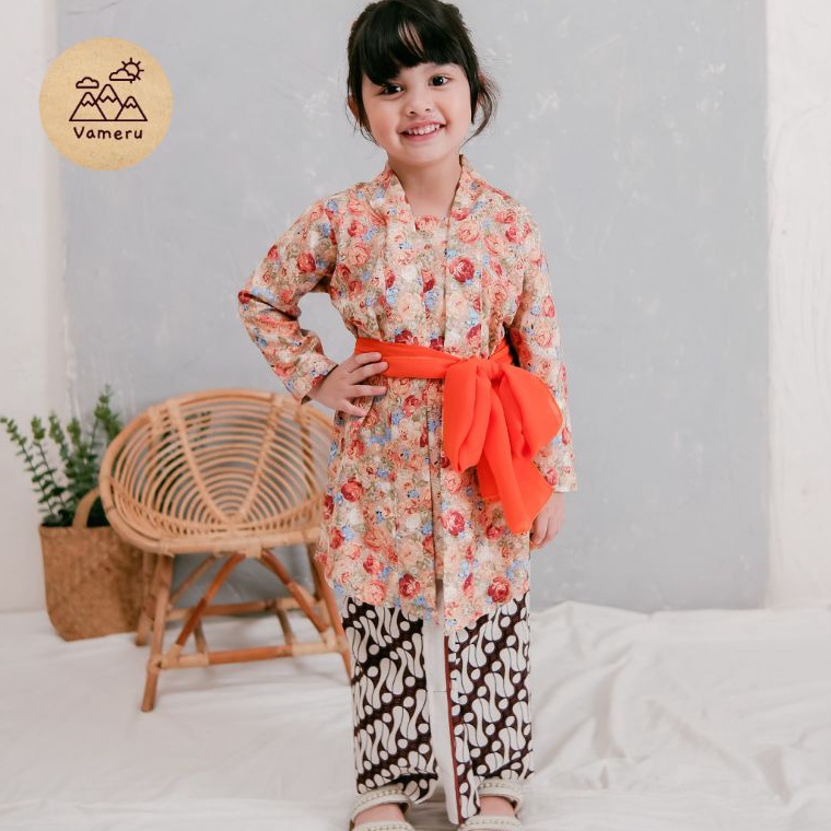 Top Produk KEBAYA ANAK SETELAN KUTUBARU VAMERU JAWA LURIK REMAJA DEWASA BUNGA VINTAGE JADUL CLASSIC 