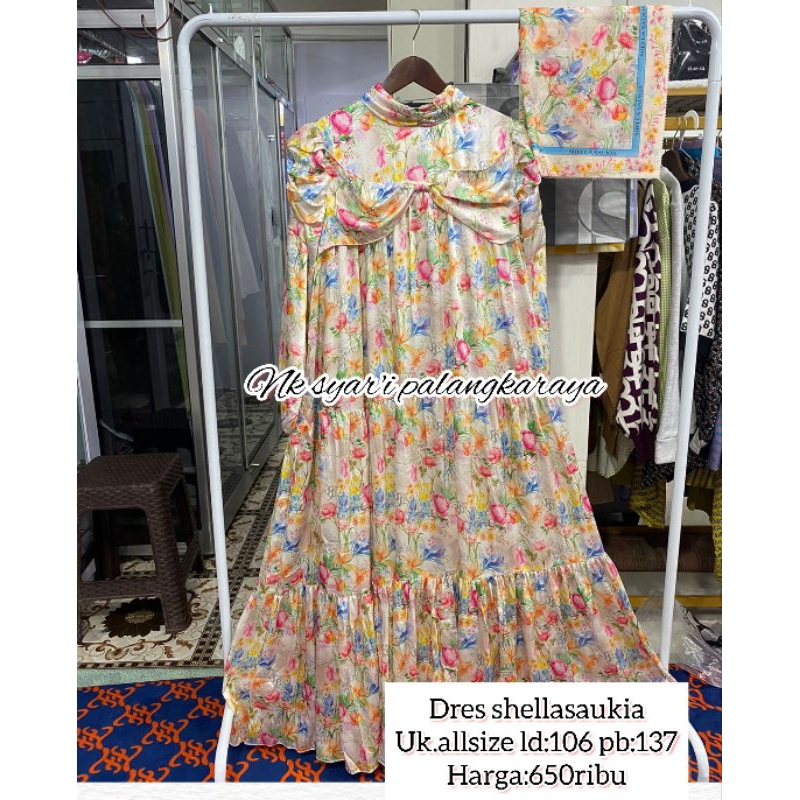 Dress one set bunga with hijab