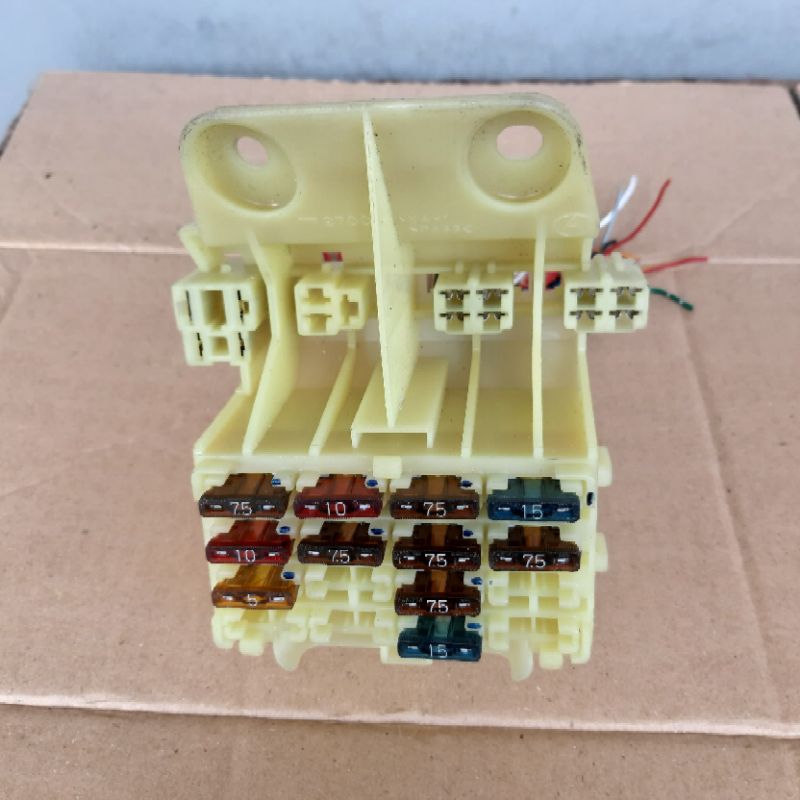 fuse box bok soket sekring original toyota kijang kapsul original
