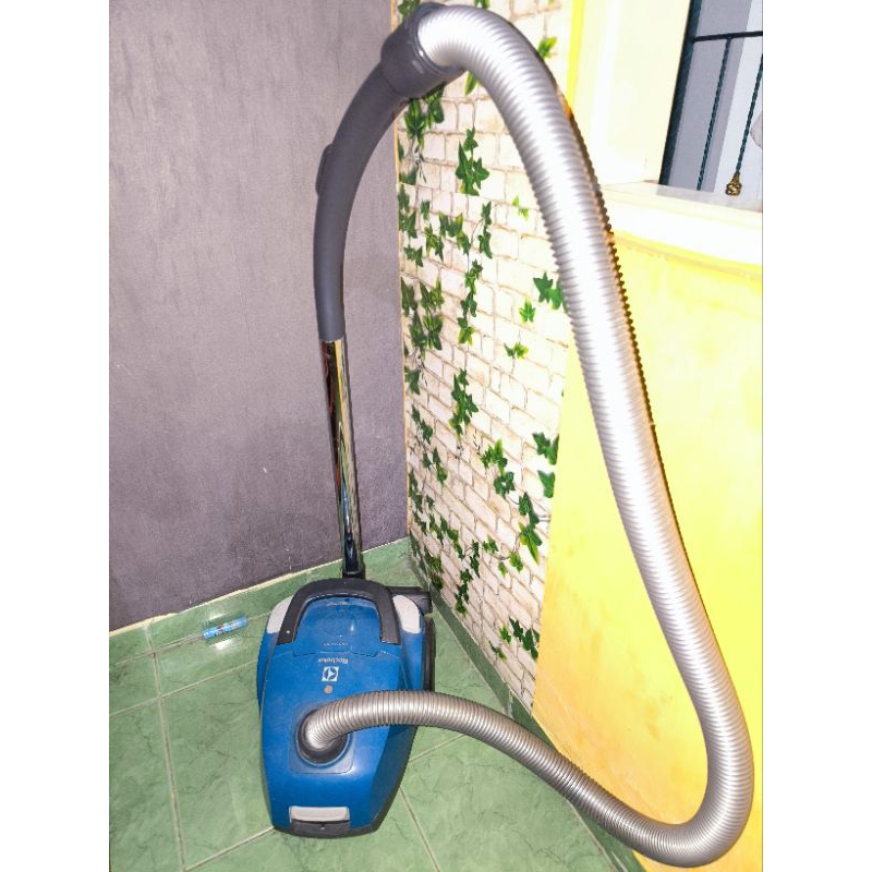 Electrolux Vacuum Cleaner
