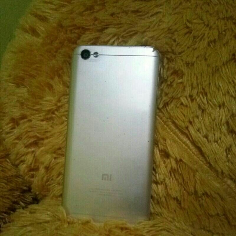 Handphone HP Xiaomi Redmi Note 5A