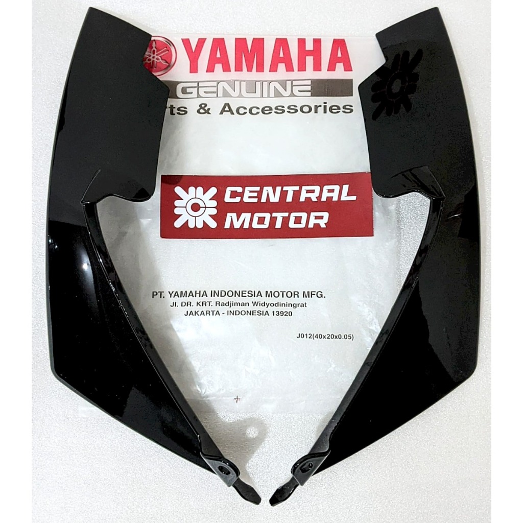 Cover Samping Lampu R15 VVA V3 Hitam Metalik Glossy Kafer Panel Kecil Kiri Kanan Sepasang Original Y