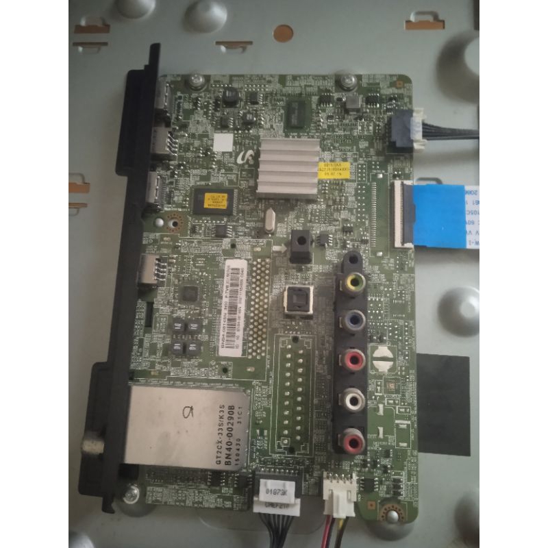 mb tv led samsung digital 32inchi UA32J5100AK