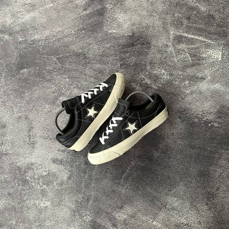 CONVERSE ONE STAR X JOHN VARVATOS