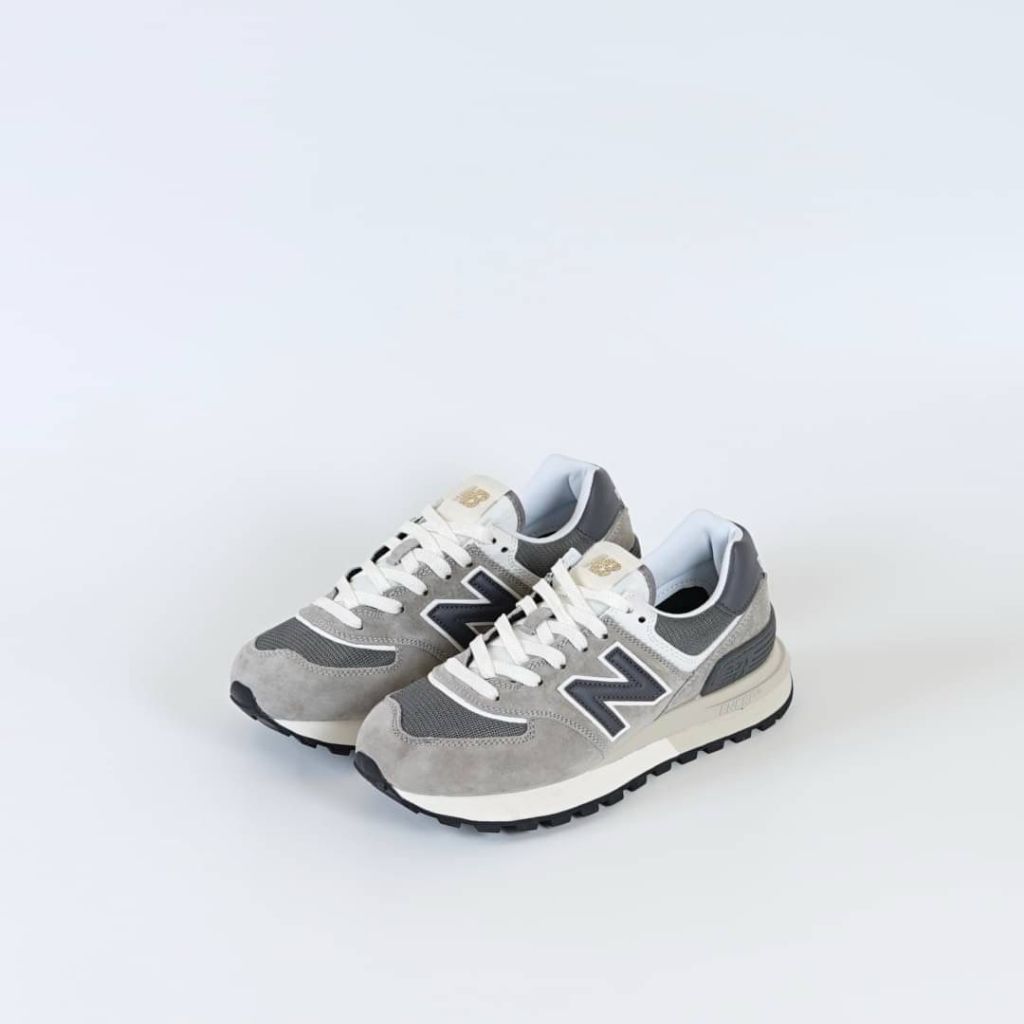 New Balance 574 Legacy Grey Original BNIB