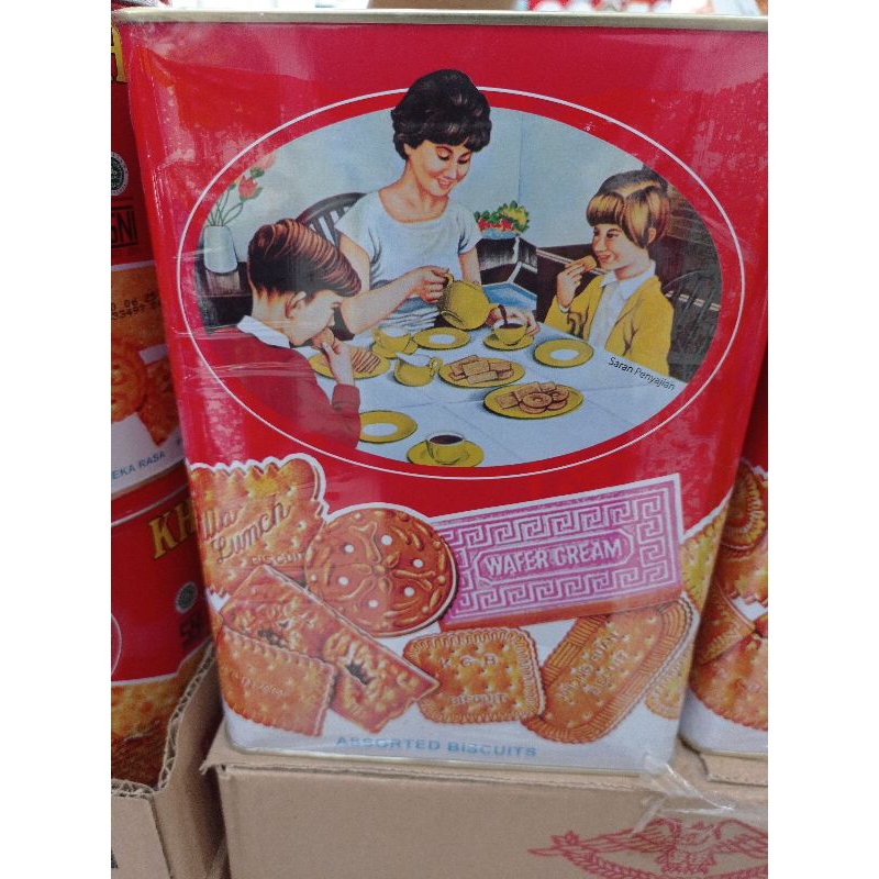 biskuit kaleng khong guan