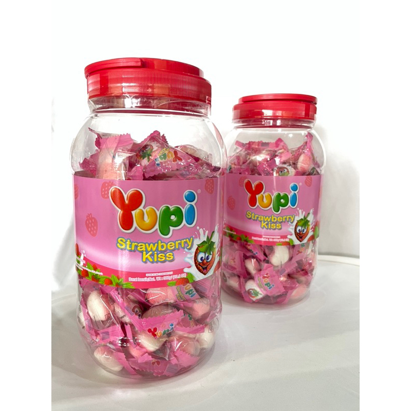 

YUPI STRAWBERRY TOPLES