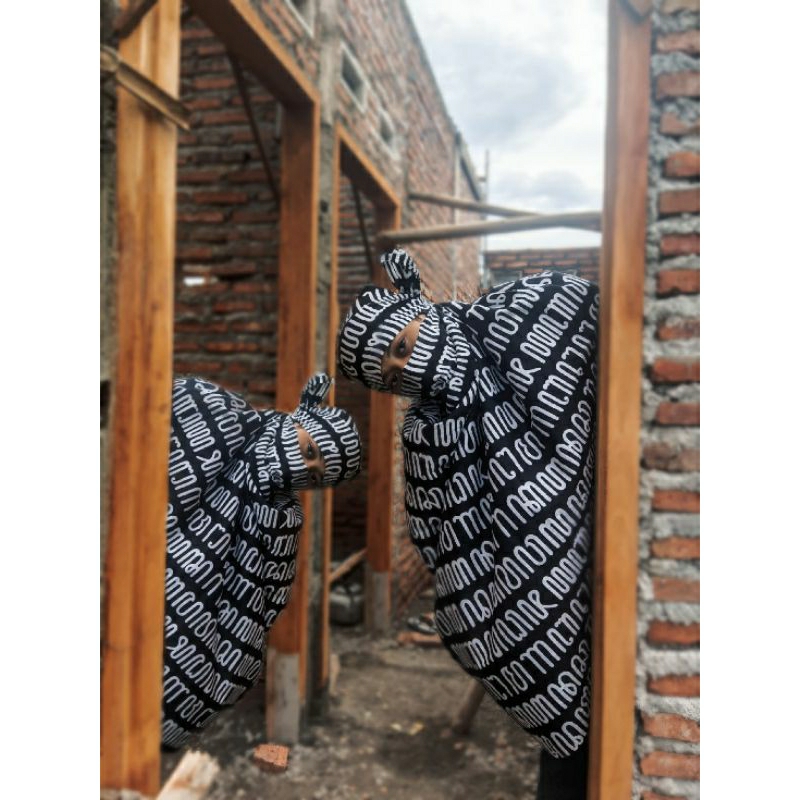 Sarung Aksara Jawa