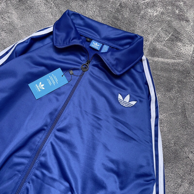 TRACKTOP ADIDAS FIREBIRD BLUE list on WHITE