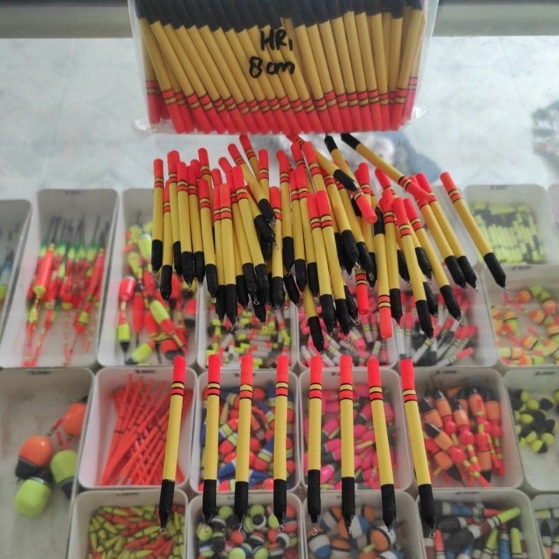 Pelampung pancing BUSA tipe PANJANG 8cm