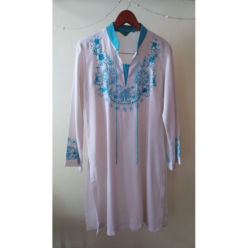 Tunik Putih Bordir Caem