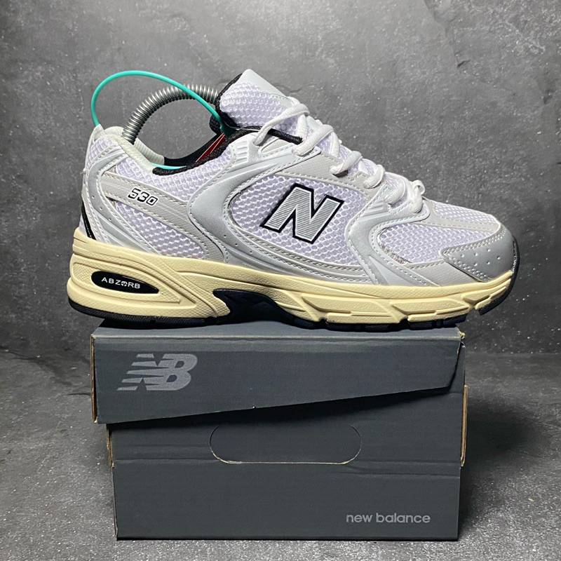 Sepatu sneakers wanita nb 530