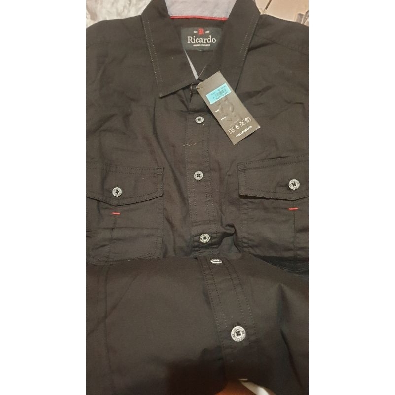 kemeja pria RICARDO