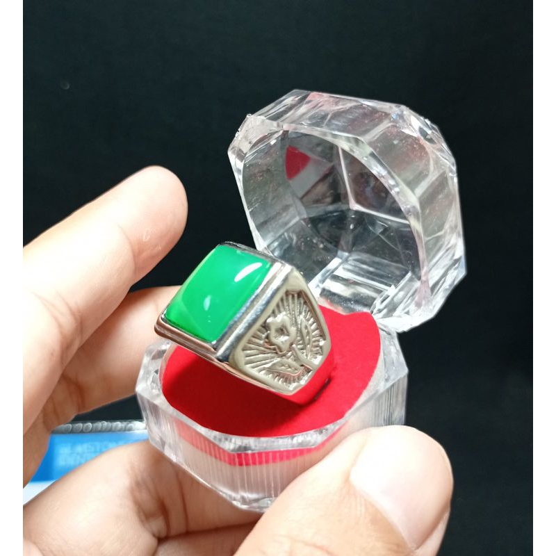 BATU CINCIN GIOK BURMA ASLI BERSERTIFIKAT SIAP PAKAI