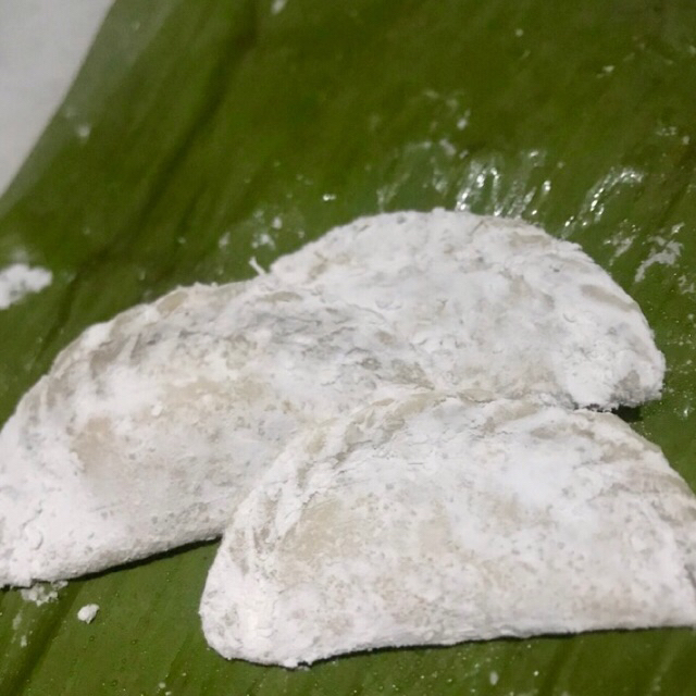 

CIRENG AYAM SUWIR PEDAS UKURAN BESAR ISI 5