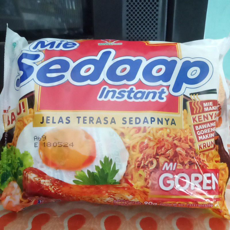 

mie sedap instant mi goreng