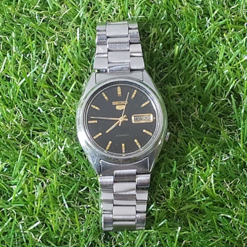 Seiko 5 automatic 7009-3040 black dial
