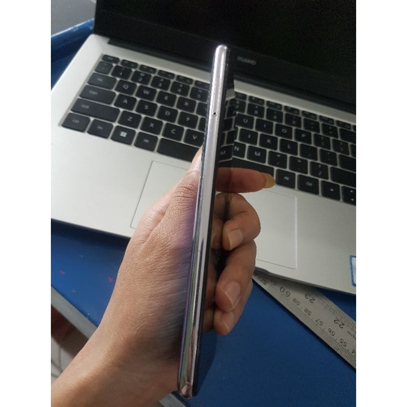 Huawei P20 Pro ram 6/128 gb batangan hp saja no minus