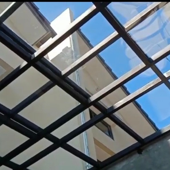 Kanopi sliding manual atap kaca tempered