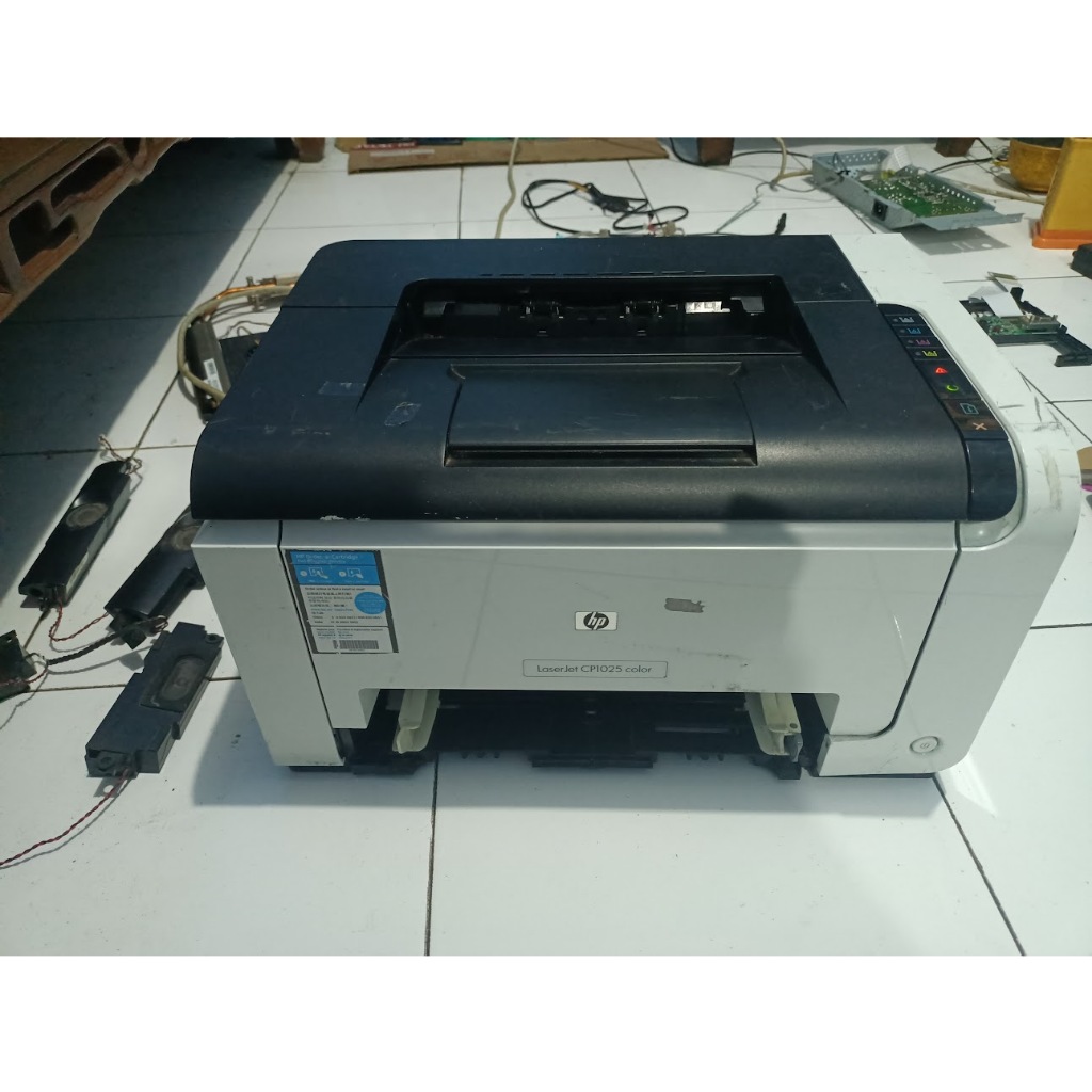 Printer HP laserjet cp 1025 colour