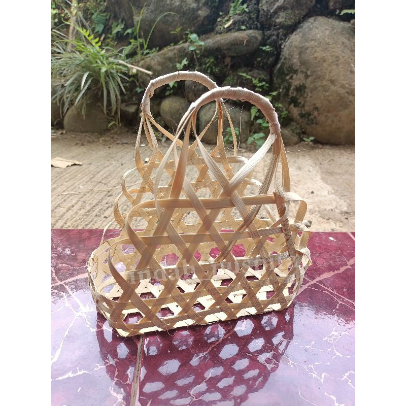 Tas hampers anyaman bambu