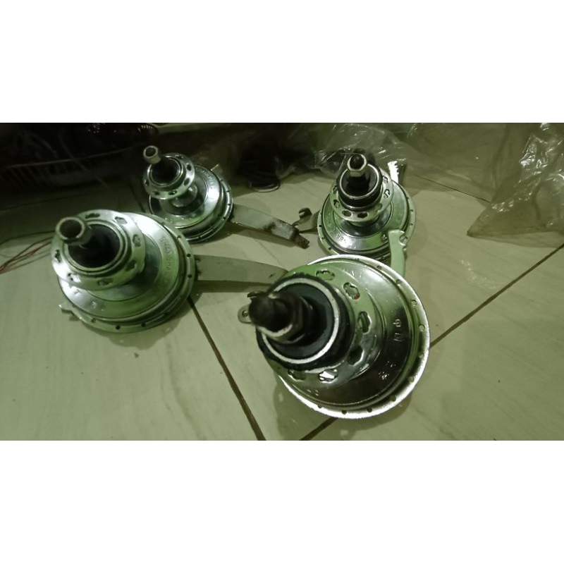 Tromol Set depan belakang sepeda Jengki NOS